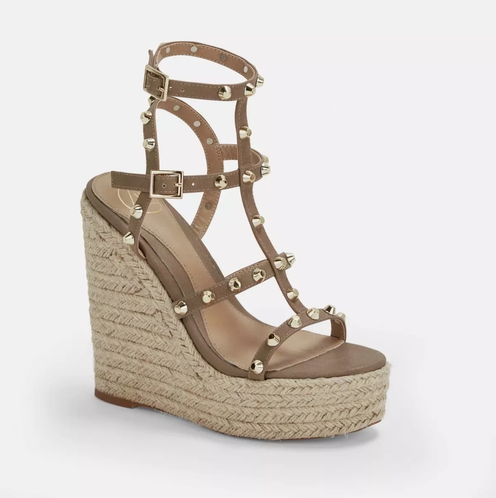 Gladiator stud weges